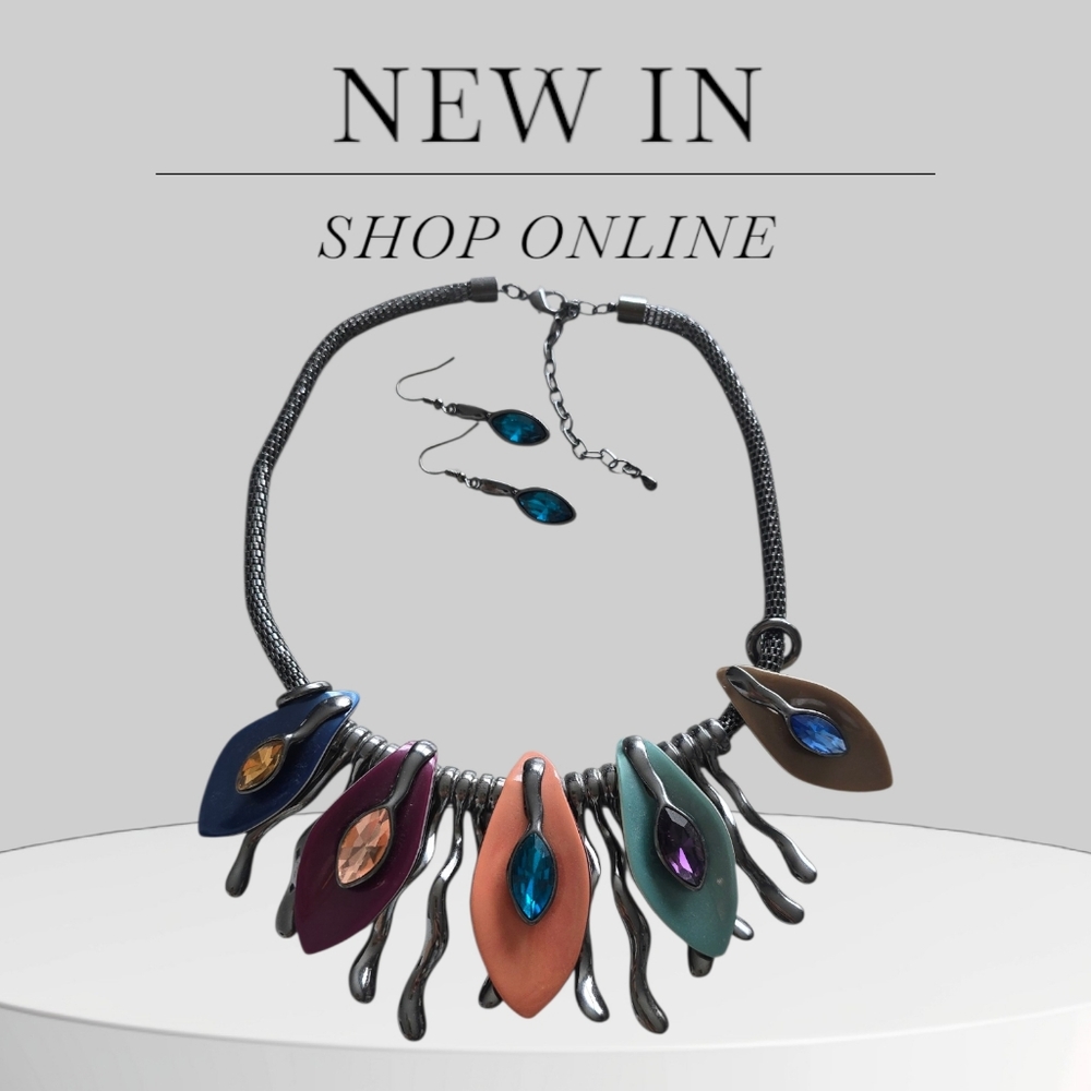 Elegant Multicolor Necklace and Earring Set